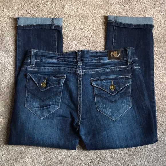 NV Distressed Capris 7 - Picture 3 of 3